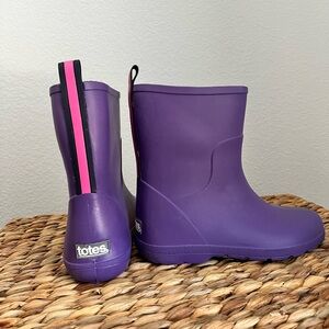Totes purple rain boots.